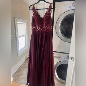 Red Wine Lace Topped Prom Dress